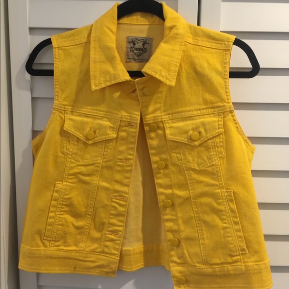 tommy hilfiger sustainable denim